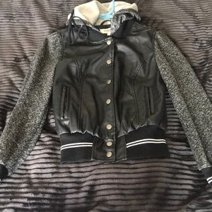 Leather/sweater jacket